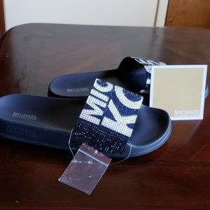 Michael Kors Gilmore slide